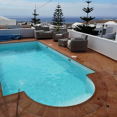 Guest house Pool & Views
